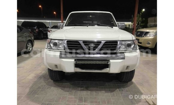 Buy Import Nissan Patrol White Car in Import - Dubai in Harare Buy Import Nissan Patrol White Car in Import - Dubai in Harare