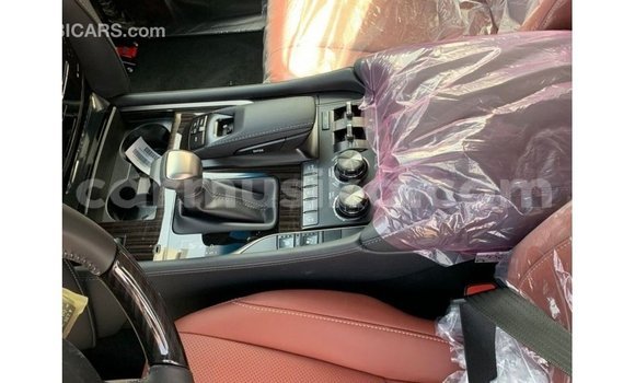 Acheter Import Voiture Lexus LX Noir à Import - Dubai, Harare Acheter Import Voiture Lexus LX Noir à Import - Dubai, Harare