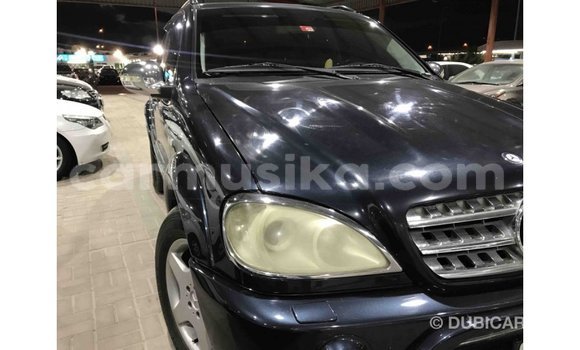 Buy Import Mercedes‒Benz 190 (W201) Blue Car in Import - Dubai in Harare Buy Import Mercedes‒Benz 190 (W201) Blue Car in Import - Dubai in Harare
