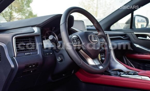 Acheter Import Voiture Lexus RX 300 Blanc à Import - Dubai, Harare Acheter Import Voiture Lexus RX 300 Blanc à Import - Dubai, Harare