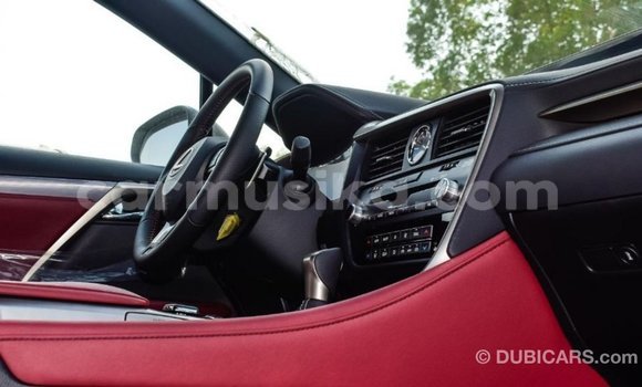 Acheter Import Voiture Lexus RX 300 Blanc à Import - Dubai, Harare Acheter Import Voiture Lexus RX 300 Blanc à Import - Dubai, Harare