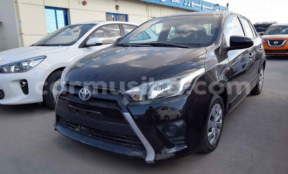 Acheter Import Voiture Toyota Yaris Noir à Import - Dubai, Harare Acheter Import Voiture Toyota Yaris Noir à Import - Dubai, Harare