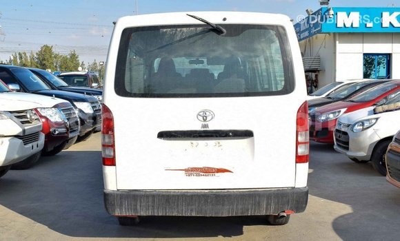 Tenga Imported Toyota Hiace Chena Mota in Import - Dubai in Harare Tenga Imported Toyota Hiace Chena Mota in Import - Dubai in Harare