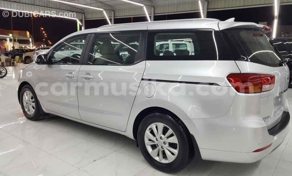 Nunua Imported Kia Carnival Nyingine Gari ndani ya Import - Dubai nchini Harare Nunua Imported Kia Carnival Nyingine Gari ndani ya Import - Dubai nchini Harare
