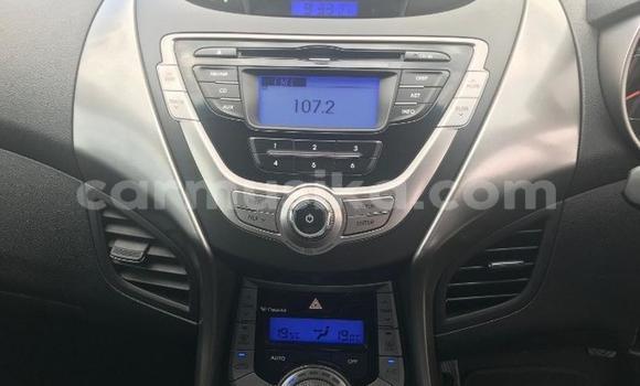 Acheter Occasion Voiture Hyundai Accent Blanc à Beitbridge, Matabeleland South Acheter Occasion Voiture Hyundai Accent Blanc à Beitbridge, Matabeleland South