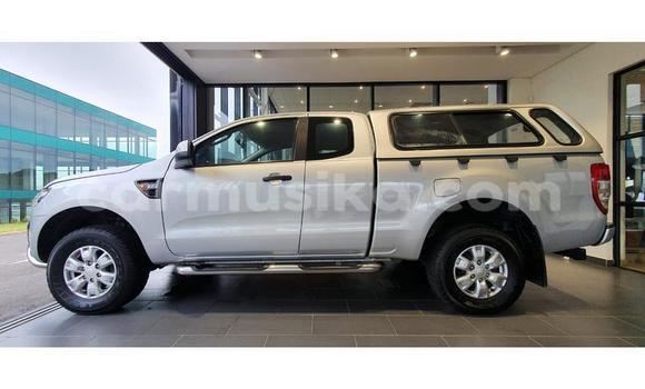 Tenga Tsaru Ford Ranger Chena Mota in Beitbridge in Matabeleland South Tenga Tsaru Ford Ranger Chena Mota in Beitbridge in Matabeleland South