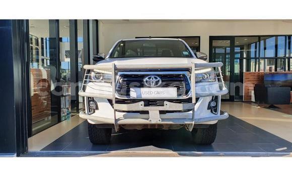 Tenga Tsaru Toyota Hilux Chena Mota in Beitbridge in Matabeleland South Tenga Tsaru Toyota Hilux Chena Mota in Beitbridge in Matabeleland South