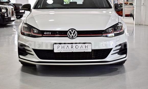 Acheter Occasion Voiture Volkswagen Golf GTI Blanc à Beitbridge, Matabeleland South Acheter Occasion Voiture Volkswagen Golf GTI Blanc à Beitbridge, Matabeleland South