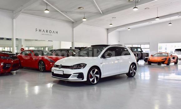 Acheter Occasion Voiture Volkswagen Golf GTI Blanc à Beitbridge, Matabeleland South Acheter Occasion Voiture Volkswagen Golf GTI Blanc à Beitbridge, Matabeleland South