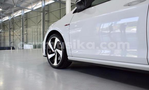 Acheter Occasion Voiture Volkswagen Golf GTI Blanc à Beitbridge, Matabeleland South Acheter Occasion Voiture Volkswagen Golf GTI Blanc à Beitbridge, Matabeleland South