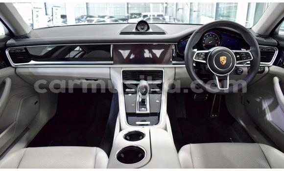 Acheter Occasion Voiture Porsche Cayman Noir à Beitbridge, Matabeleland South Acheter Occasion Voiture Porsche Cayman Noir à Beitbridge, Matabeleland South