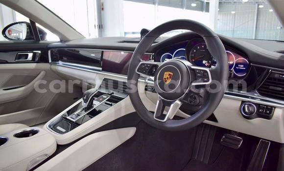 Acheter Occasion Voiture Porsche Cayman Noir à Beitbridge, Matabeleland South Acheter Occasion Voiture Porsche Cayman Noir à Beitbridge, Matabeleland South