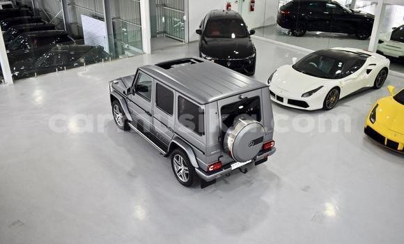 Tenga Tsaru Mercedes‒Benz C–Class Sirivha Mota in Beitbridge in Matabeleland South Tenga Tsaru Mercedes‒Benz C–Class Sirivha Mota in Beitbridge in Matabeleland South