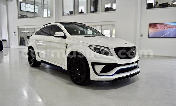 Tenga Tsaru Mercedes‒Benz GL–Class Chena Mota in Beitbridge in Matabeleland South Tenga Tsaru Mercedes‒Benz GL–Class Chena Mota in Beitbridge in Matabeleland South