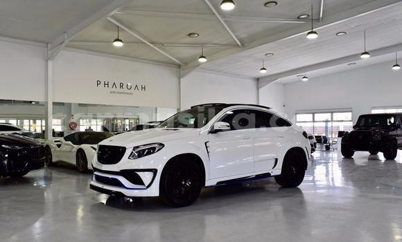 Tenga Tsaru Mercedes‒Benz GL–Class Chena Mota in Beitbridge in Matabeleland South Tenga Tsaru Mercedes‒Benz GL–Class Chena Mota in Beitbridge in Matabeleland South