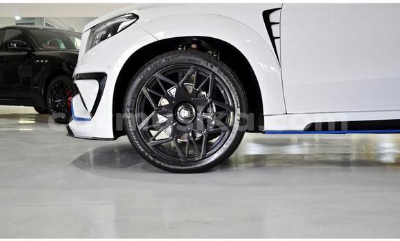 Tenga Tsaru Mercedes‒Benz GL–Class Chena Mota in Beitbridge in Matabeleland South Tenga Tsaru Mercedes‒Benz GL–Class Chena Mota in Beitbridge in Matabeleland South