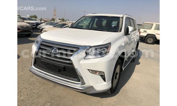 Acheter Import Voiture Lexus GX Blanc à Import - Dubai, Harare Acheter Import Voiture Lexus GX Blanc à Import - Dubai, Harare