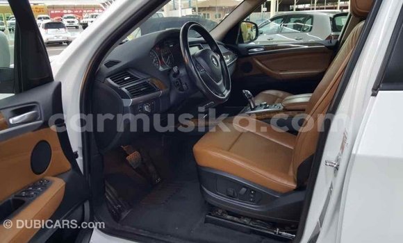Nunua Imported BMW X5 Nyeupe Gari ndani ya Import - Dubai nchini Harare Nunua Imported BMW X5 Nyeupe Gari ndani ya Import - Dubai nchini Harare