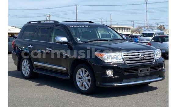 Buy Import Toyota Land Cruiser Black Car in Import - Dubai in Harare Buy Import Toyota Land Cruiser Black Car in Import - Dubai in Harare
