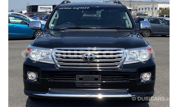 Buy Import Toyota Land Cruiser Black Car in Import - Dubai in Harare Buy Import Toyota Land Cruiser Black Car in Import - Dubai in Harare