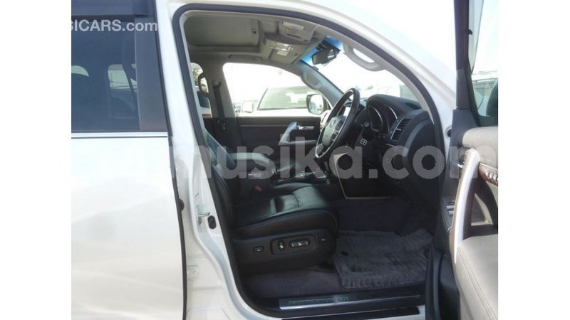 Big with watermark toyota land cruiser harare import dubai 14032