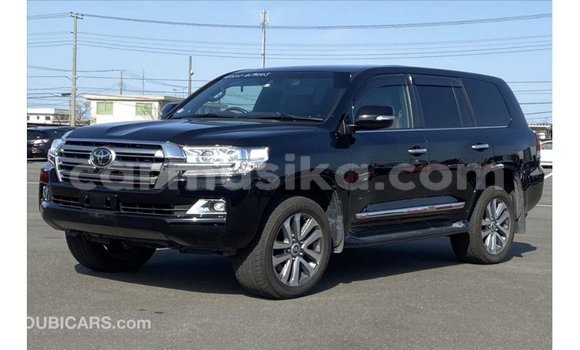 Tenga Imported Toyota Land Cruiser Nhema Mota in Import - Dubai in Harare Tenga Imported Toyota Land Cruiser Nhema Mota in Import - Dubai in Harare