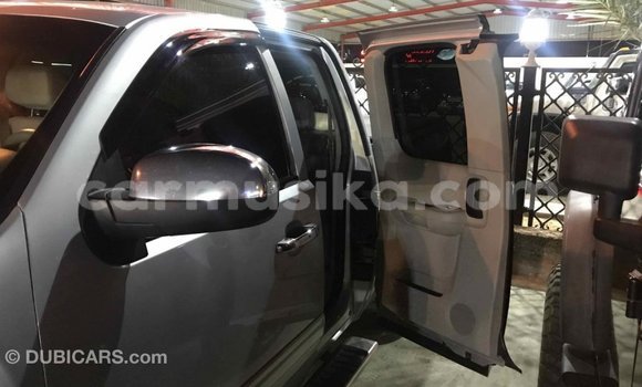 Nunua Imported Chevrolet Silverado Nyingine Gari ndani ya Import - Dubai nchini Harare