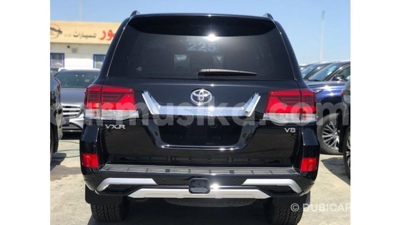 Big with watermark toyota land cruiser harare import dubai 14038