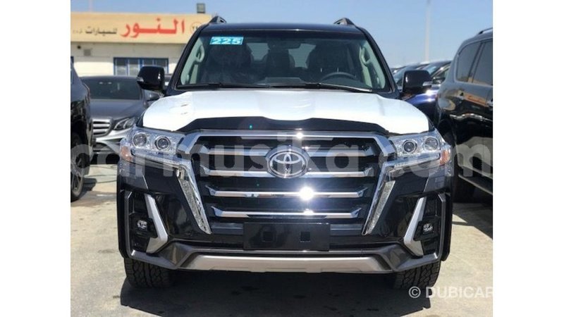 Big with watermark toyota land cruiser harare import dubai 14038