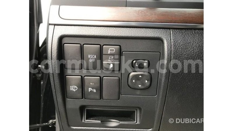 Big with watermark toyota land cruiser harare import dubai 14038