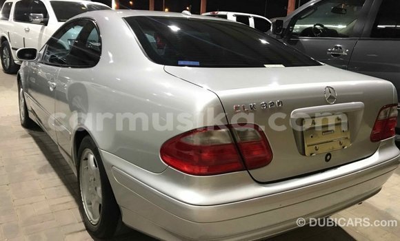 Buy Import Mercedes‒Benz 190 (W201) Other Car in Import - Dubai in Harare Buy Import Mercedes‒Benz 190 (W201) Other Car in Import - Dubai in Harare