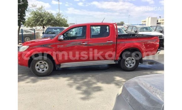 Tenga Imported Toyota Hilux Tsvuku Mota in Import - Dubai in Harare Tenga Imported Toyota Hilux Tsvuku Mota in Import - Dubai in Harare