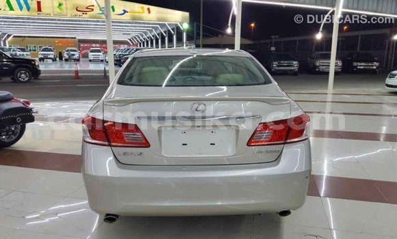Nunua Imported Lexus ES Nyingine Gari ndani ya Import - Dubai nchini Harare Nunua Imported Lexus ES Nyingine Gari ndani ya Import - Dubai nchini Harare