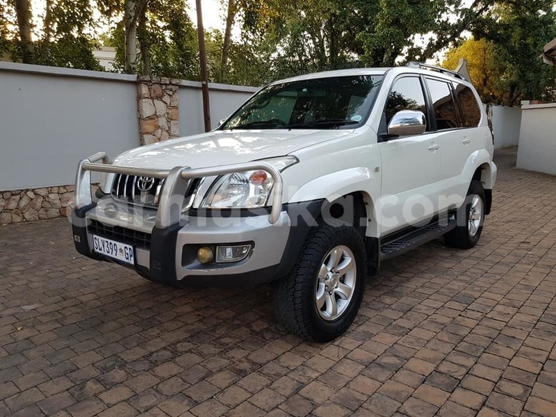 Big with watermark toyota land cruiser prado matabeleland south beitbridge 14045