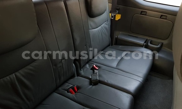 Acheter Occasion Voiture Toyota Land Cruiser Prado Blanc à Beitbridge, Matabeleland South Acheter Occasion Voiture Toyota Land Cruiser Prado Blanc à Beitbridge, Matabeleland South