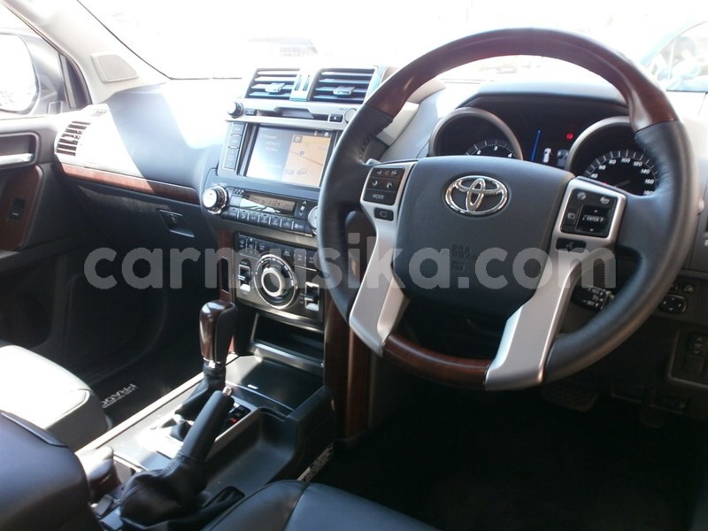 Big with watermark toyota land cruiser prado matabeleland south beitbridge 14050