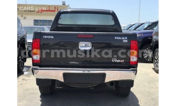 Nunua Imported Toyota Hilux Nyeusi Gari ndani ya Import - Dubai nchini Harare Nunua Imported Toyota Hilux Nyeusi Gari ndani ya Import - Dubai nchini Harare