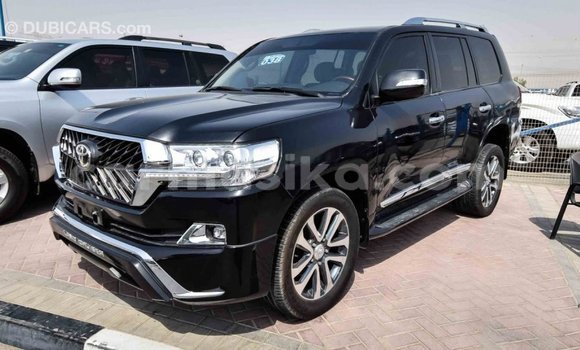 Tenga Imported Toyota Land Cruiser Nhema Mota in Import - Dubai in Harare Tenga Imported Toyota Land Cruiser Nhema Mota in Import - Dubai in Harare