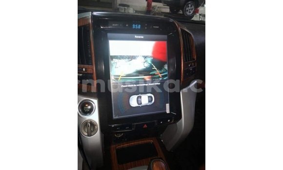 Tenga Imported Toyota Land Cruiser Nhema Mota in Import - Dubai in Harare Tenga Imported Toyota Land Cruiser Nhema Mota in Import - Dubai in Harare