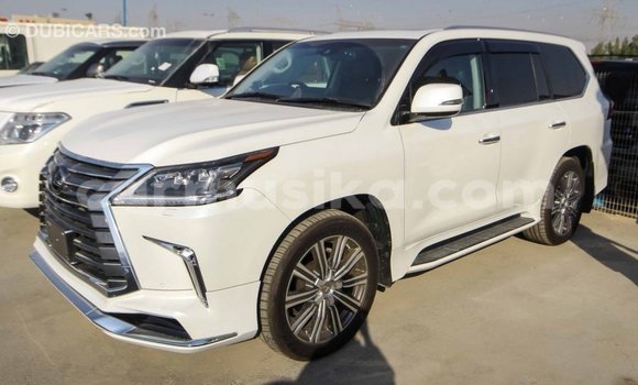 Tenga Imported Lexus LX Chena Mota in Import - Dubai in Harare Tenga Imported Lexus LX Chena Mota in Import - Dubai in Harare