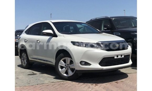 Tenga Imported Toyota Harrier Chena Mota in Import - Dubai in Harare Tenga Imported Toyota Harrier Chena Mota in Import - Dubai in Harare