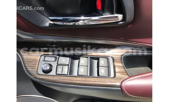 Tenga Imported Toyota Harrier Chena Mota in Import - Dubai in Harare Tenga Imported Toyota Harrier Chena Mota in Import - Dubai in Harare