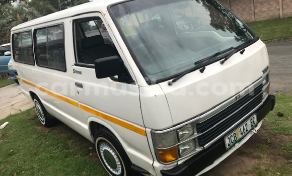 Acheter Occasion Voiture Toyota Hiace Blanc à Beitbridge, Matabeleland South Acheter Occasion Voiture Toyota Hiace Blanc à Beitbridge, Matabeleland South