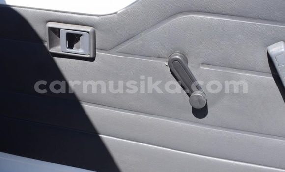 Acheter Occasion Voiture Toyota Hiace Blanc à Beitbridge, Matabeleland South Acheter Occasion Voiture Toyota Hiace Blanc à Beitbridge, Matabeleland South