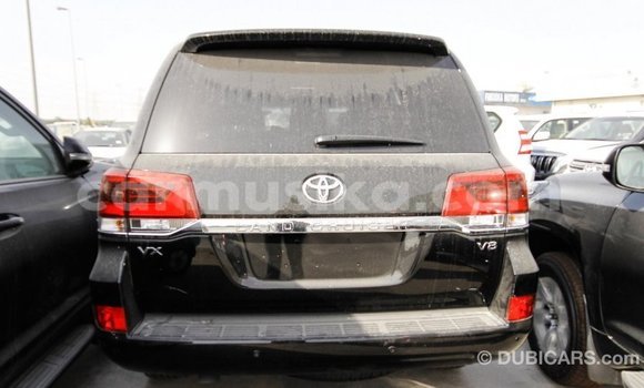 Acheter Import Voiture Toyota Land Cruiser Noir à Import - Dubai, Harare Acheter Import Voiture Toyota Land Cruiser Noir à Import - Dubai, Harare