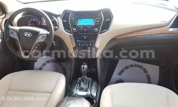 Tenga Imported Hyundai Santa Fe Tsvuku Mota in Import - Dubai in Harare Tenga Imported Hyundai Santa Fe Tsvuku Mota in Import - Dubai in Harare