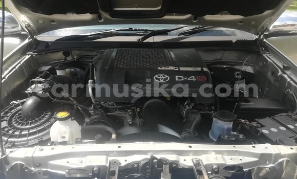 Acheter Occasion Voiture Toyota Hilux Gris à Beitbridge, Matabeleland South Acheter Occasion Voiture Toyota Hilux Gris à Beitbridge, Matabeleland South