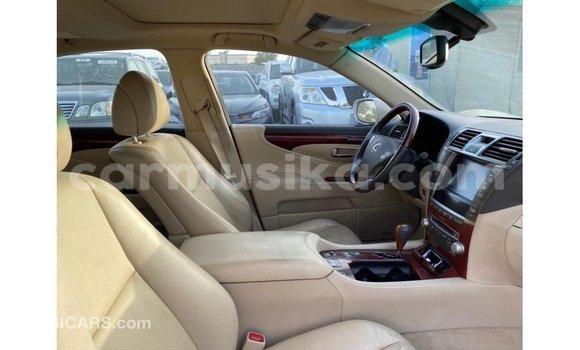 Tenga Imported Lexus LS Zvimwe Mota in Import - Dubai in Harare Tenga Imported Lexus LS Zvimwe Mota in Import - Dubai in Harare