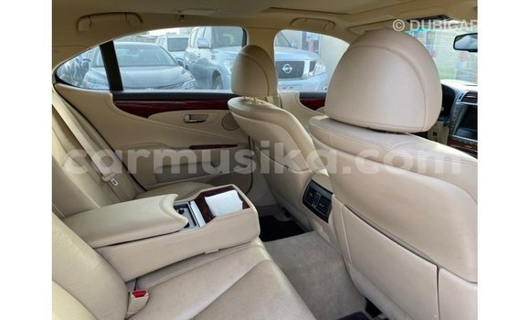 Tenga Imported Lexus LS Zvimwe Mota in Import - Dubai in Harare Tenga Imported Lexus LS Zvimwe Mota in Import - Dubai in Harare