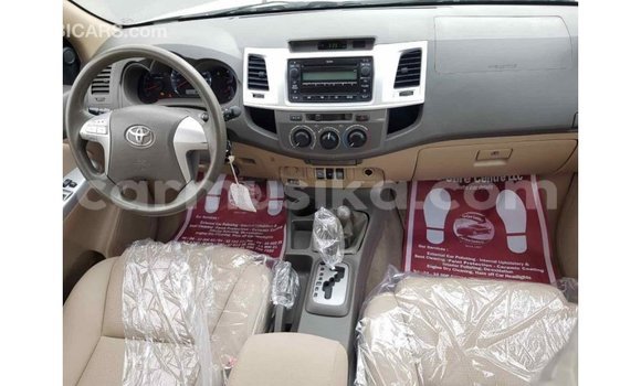 Tenga Imported Toyota Fortuner Zvimwe Mota in Import - Dubai in Harare Tenga Imported Toyota Fortuner Zvimwe Mota in Import - Dubai in Harare